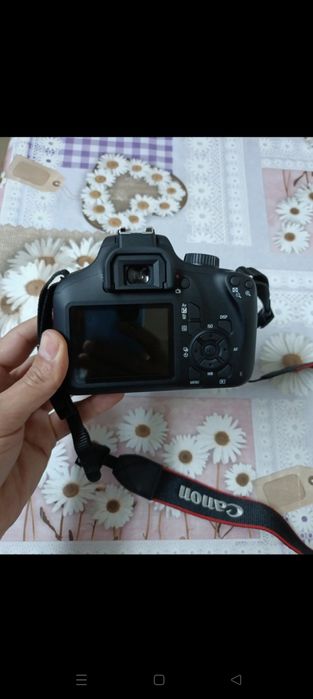 Aparat foto Canon DSLR 4000D nou