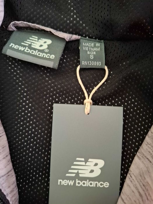 New Balance Дамска Горница/ Шушлек с мрежеста подлата, Размер S, New