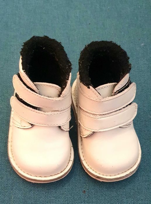 Ghete primi pasi piele