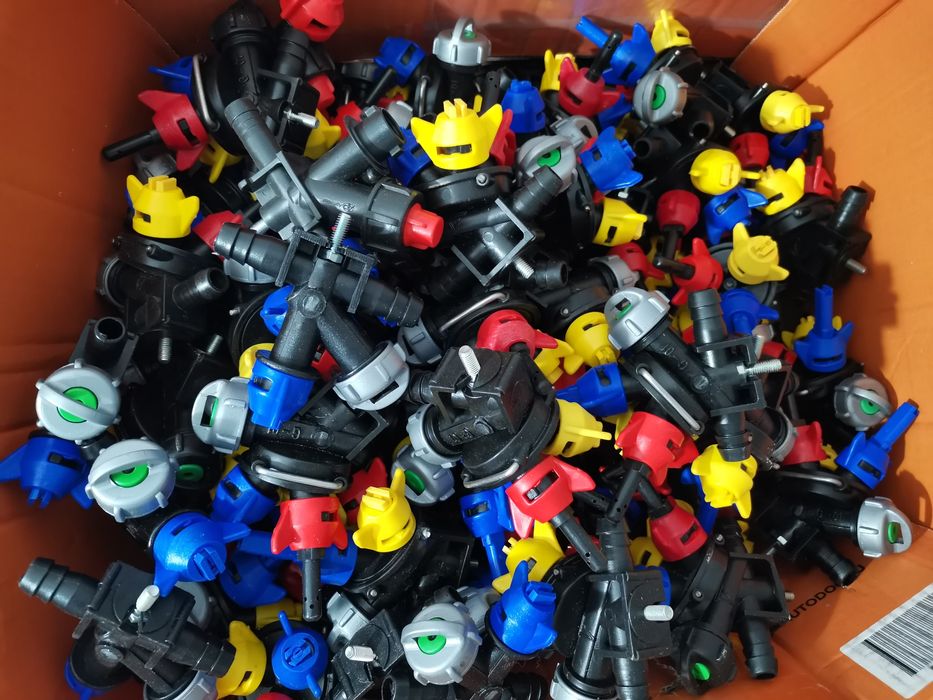 Distribuitor erbicidator