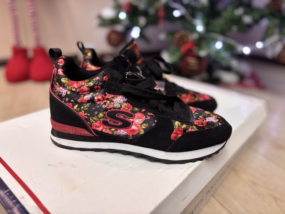 Дамски маратонки Skechers