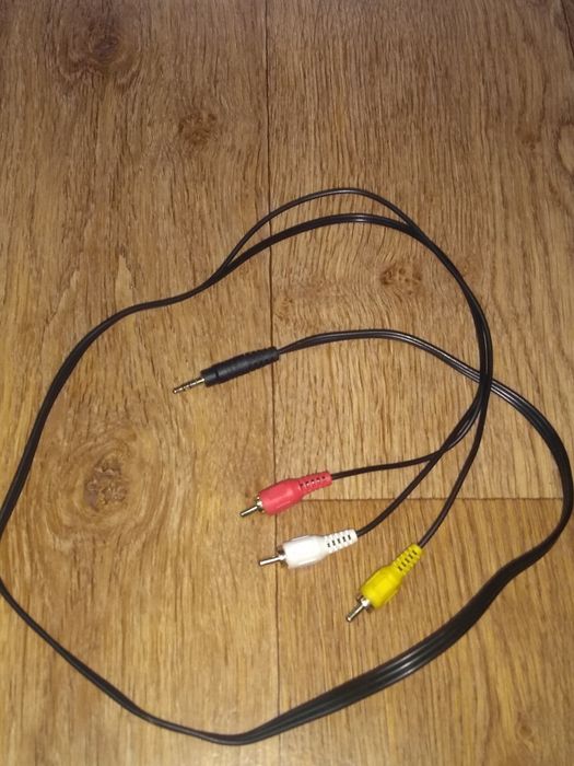Продам кабель AUX 3,5 Jack - 3 x RCA