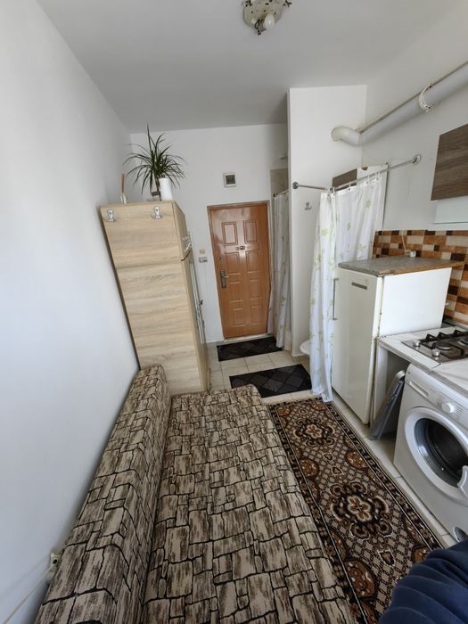 Camera 10m2 de inchiriat