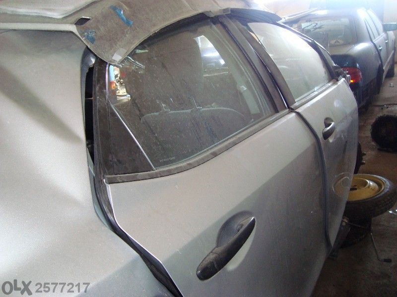 Mazda 2 Мазда 2 2008 на части