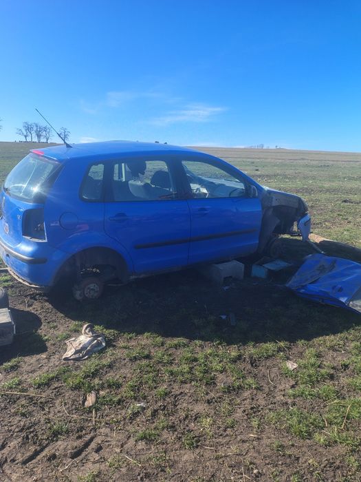 de vânzare patru bucăți