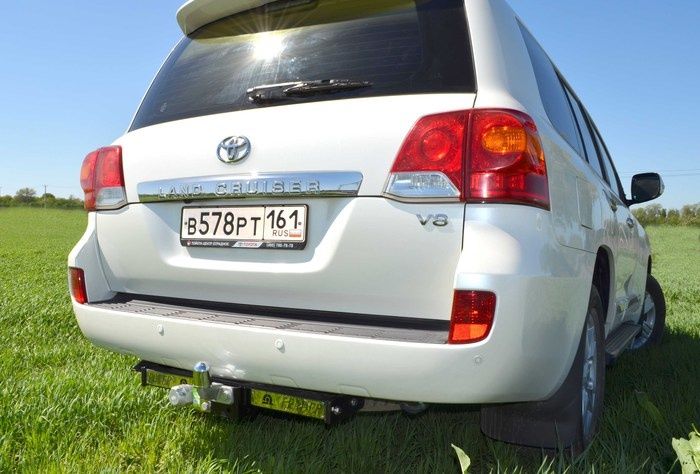 фаркоп дляToyota