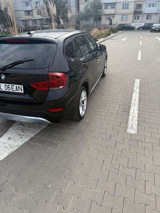 Bmw x1 2013 221000 km automata