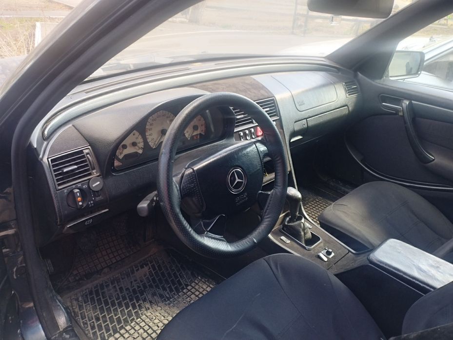 Продам Мерседес С230