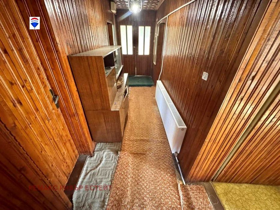 Къща на два етажа за продажба  в гр. Две могили