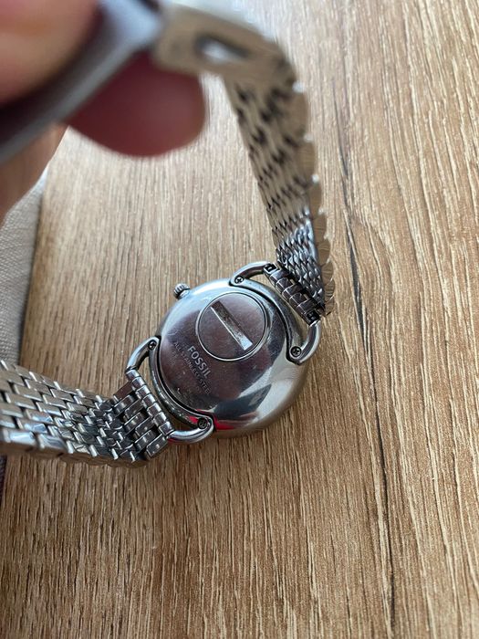Часы fossil женские