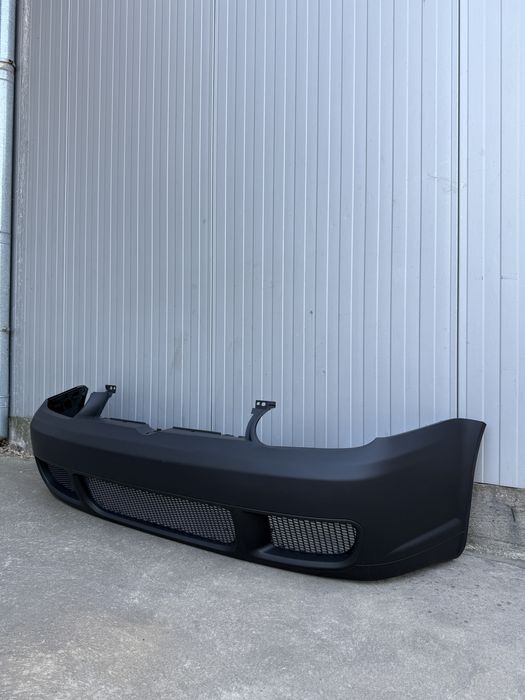 Предна броня R32 за VW Golf 4