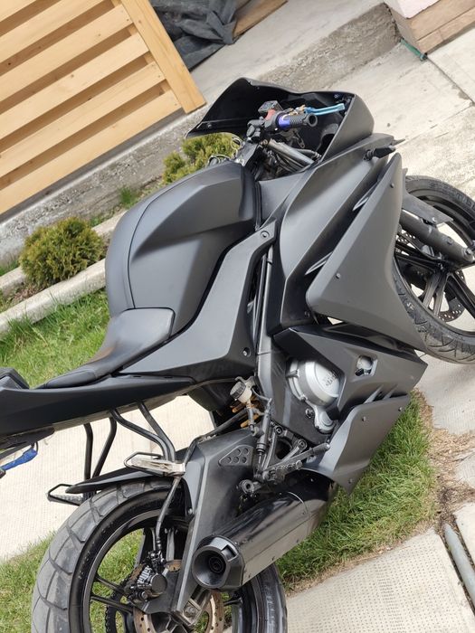 Yamaha yzf r125 A1 16 ani