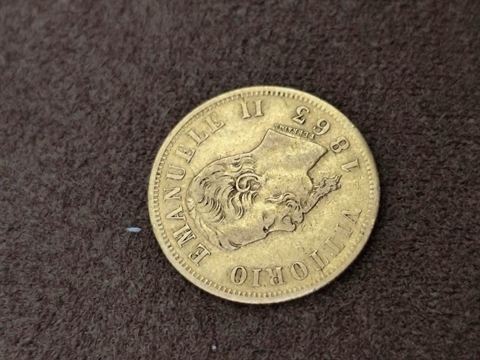 10 златни лири Крал Виктор Емануил II