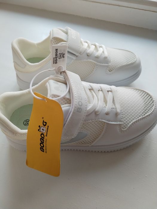 Кроссовки новые BOBDOG