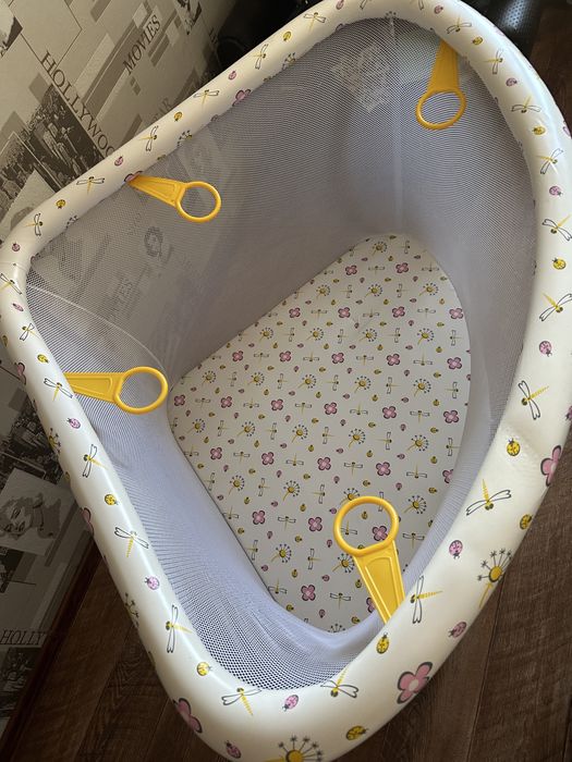 Продам детский манеж