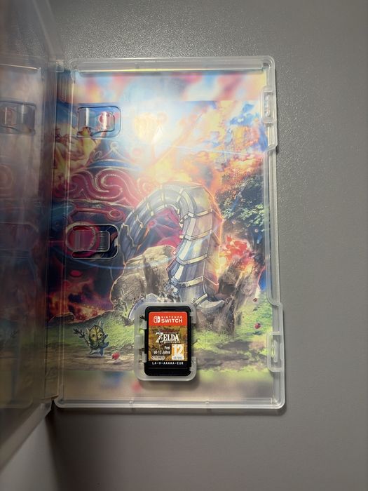 Joc Nintendo Switch: The legend of Zelda: Breath of the wild