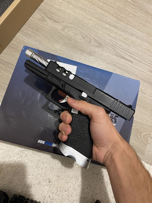 СПЕШНО! Продавам пълна екипировка за еърсофт ПОЧТИ НОВА