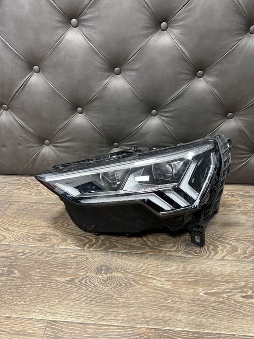 Audi Q3 SQ3 Led facelift ляв фар фарове фейс