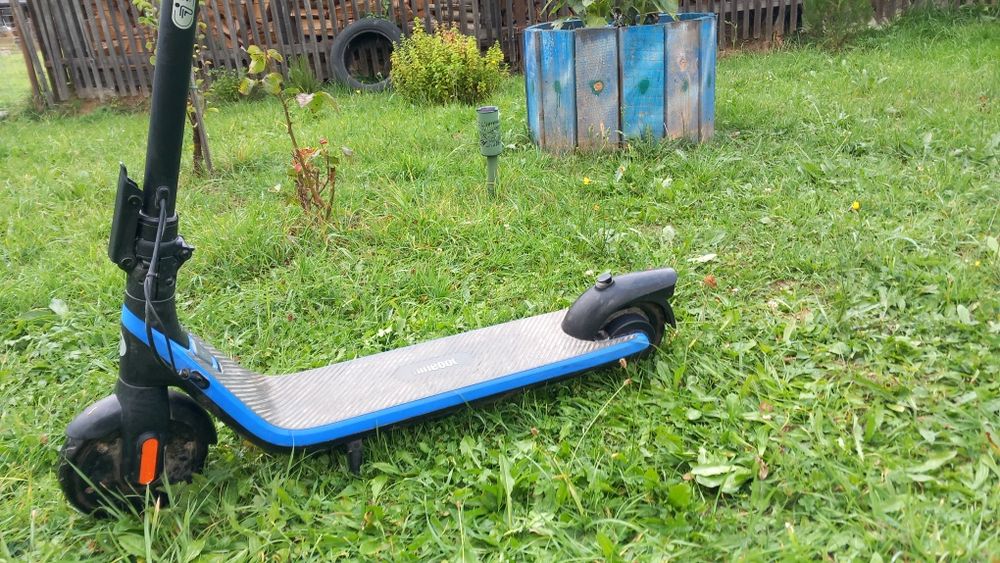 Trotinetă electrică Segway Ninebot C2 Pro