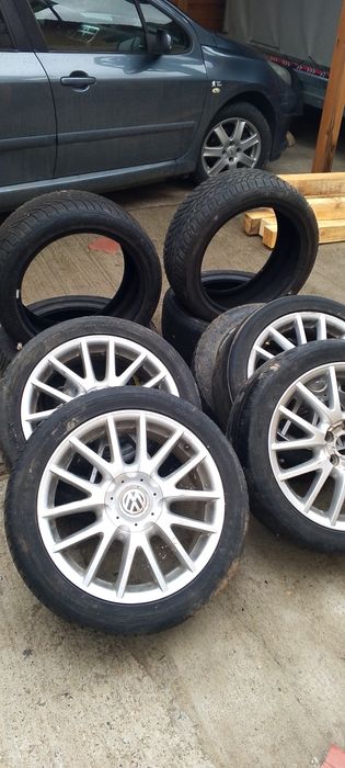Vând jante + cauciucuri