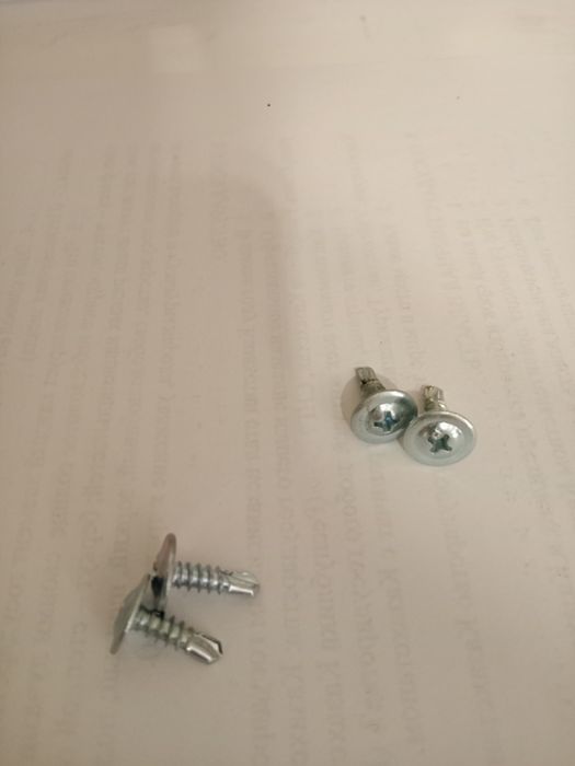 Продам крепёжные материалы,новые.