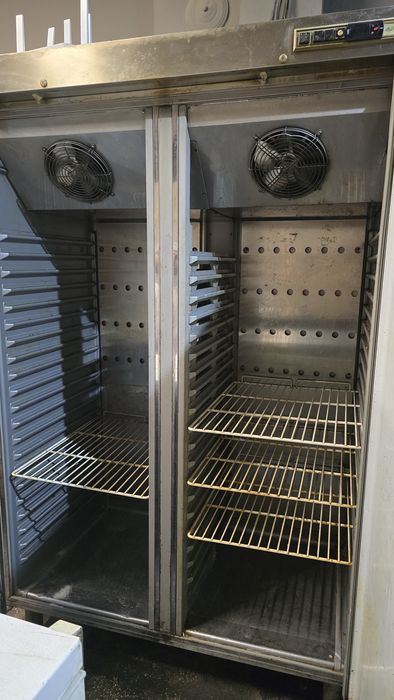 Професионален хладилен шкаф Alpeninox (двоен)