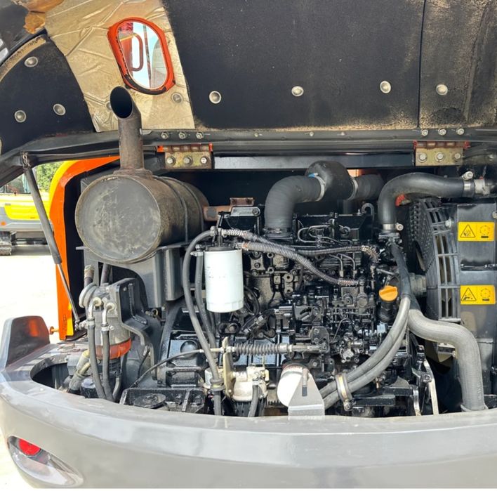 Midi-excavator Doosan DX55-9C (2018) • 4000 Ore •5.5 tone . Șenile Oțel + Cauciuc • București