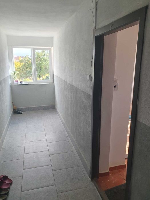 Garsoniera, etaj 1, zona Gradiste