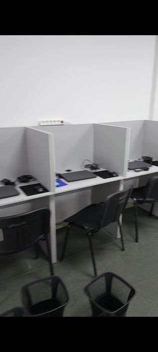 Столы и стулья для колл центра