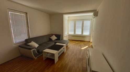 Продава се Тристаен апартамент в София, Младост 2 - 120 кв.м за 2475 €/кв.м - Снимка #1