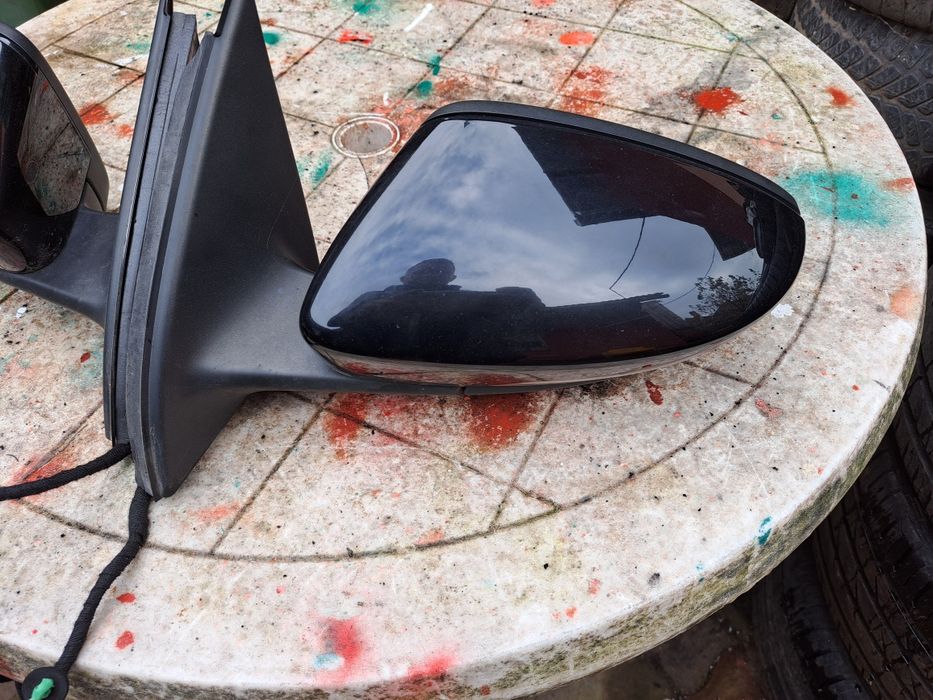 Oglinzii VW Passat B7 auto volan normal cod 3C0 857 933 A