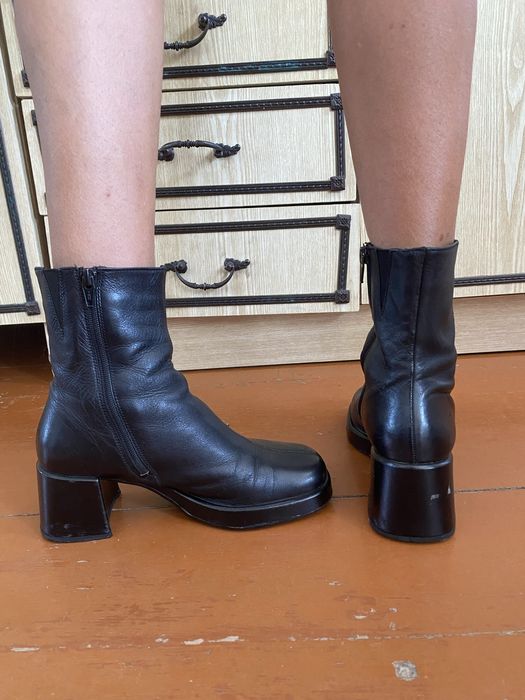 Деми полусапожки кожаные