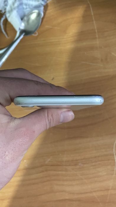 Iphone se2020 идеал