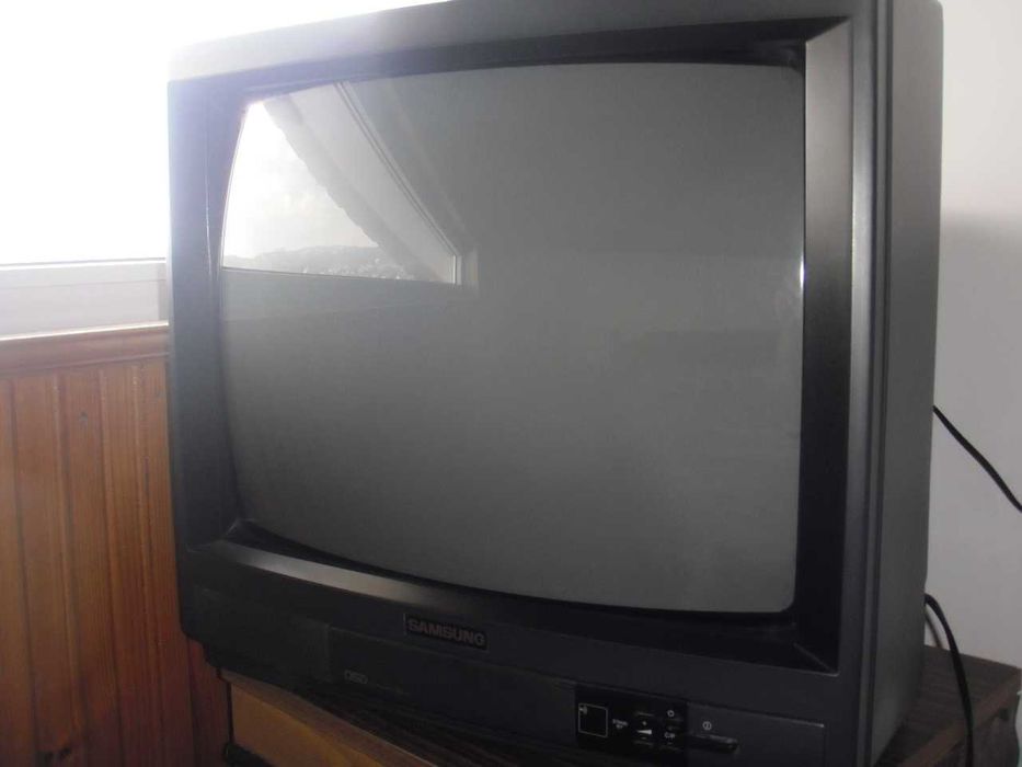 телевизор работещ Samsung