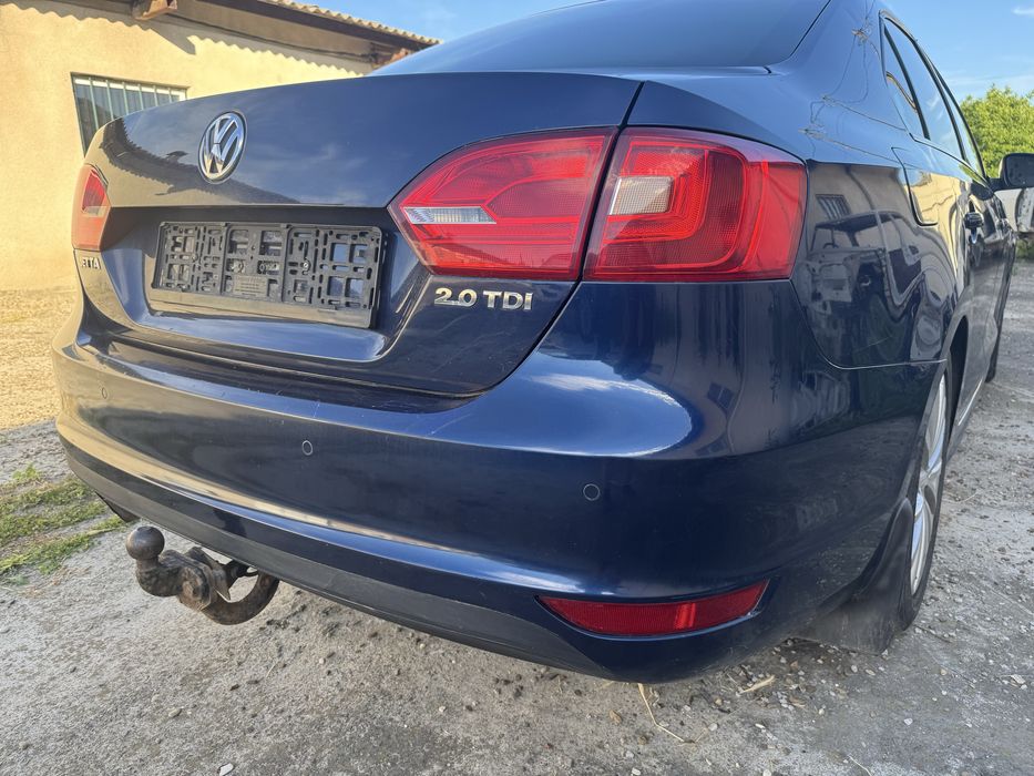 Bara spate LP5W Volkswagen Jetta (162 / 163) 2.0 TDI CFFB 2012