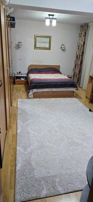 Garsonieră spațioasă, modernă, complet utilată în Pitești, cu loc de parcare rezervat