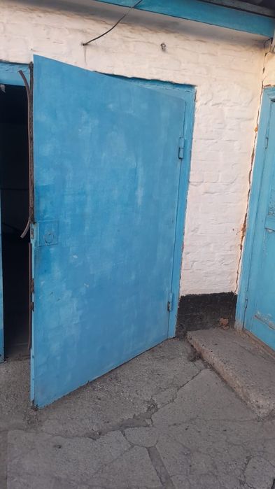 Продам двери гараж