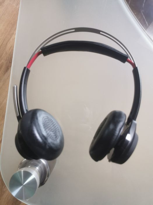 Plantronics B825