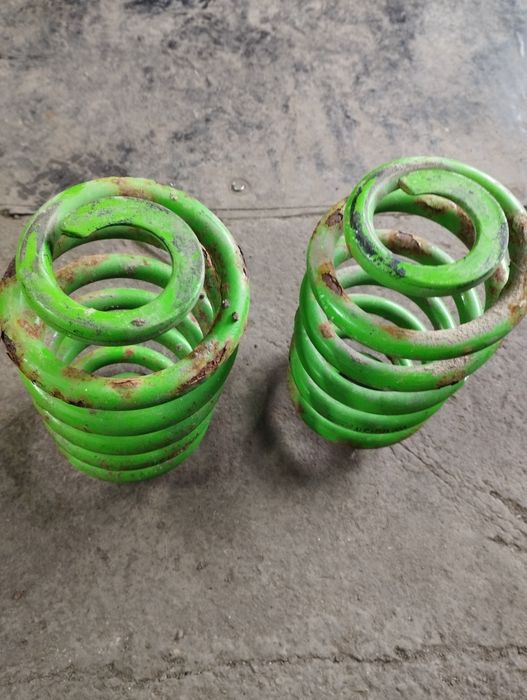 Arcuri fata și spate