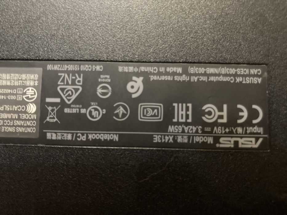 Asus vivoBook 14 model x413E