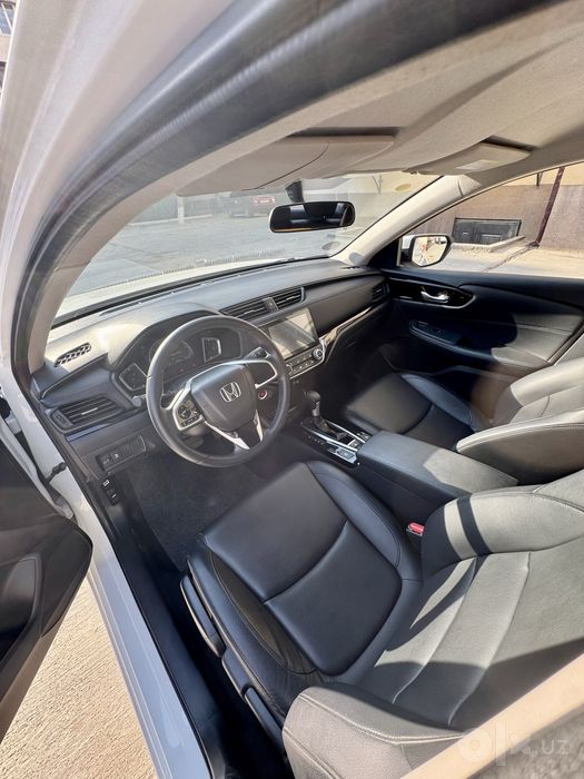 Продается HONDA CRIDER  2023/2024 г