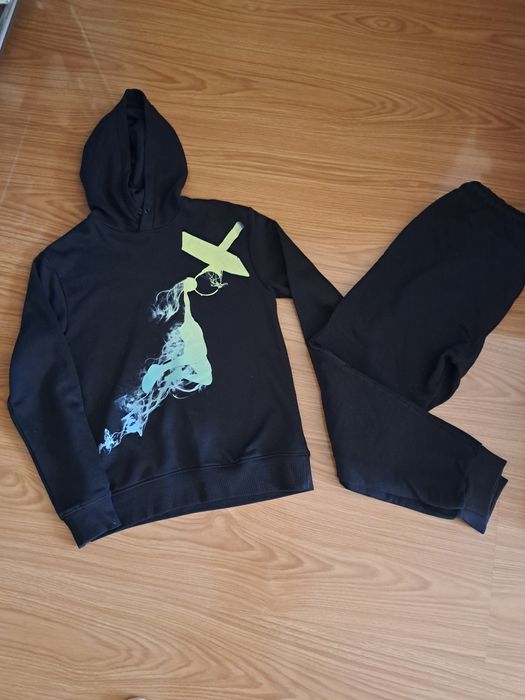 Костюмы для подростков , для детей