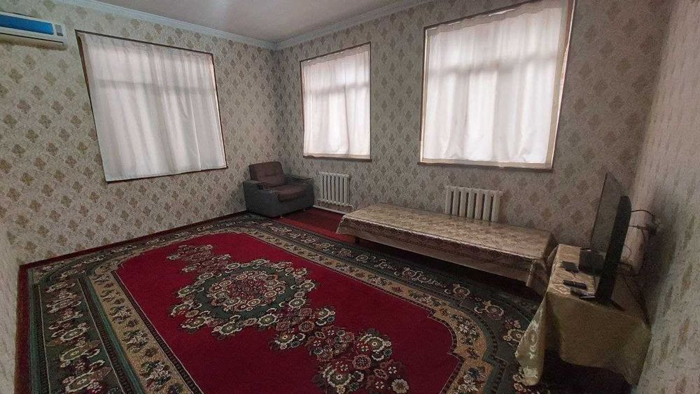 Yengi 16 yillik mahallasida uchastka sotiladi