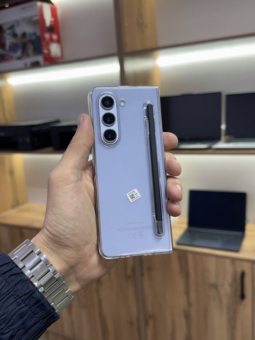 Samsung Galaxy Z Fold5