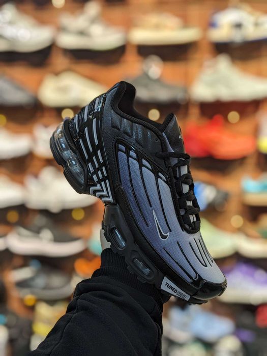 Кроссовки Nike Air Max Plus TN 3