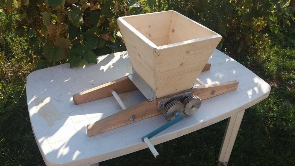 Zdrobitor struguri - Livrare in toata tara-Producator direct