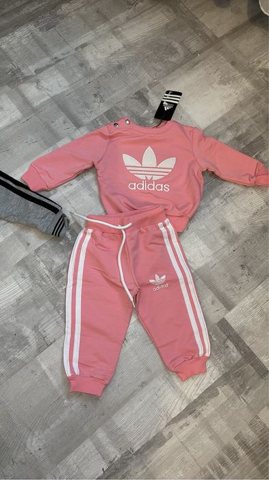 Trening adidas marimi de la marimea 86 pana la 110