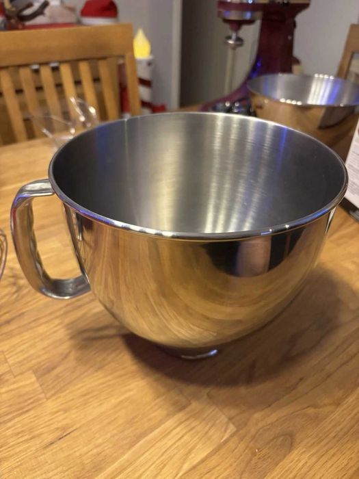 Планетарен миксер KitchenAid Artisan 5KSM150 с месомелачка комплект