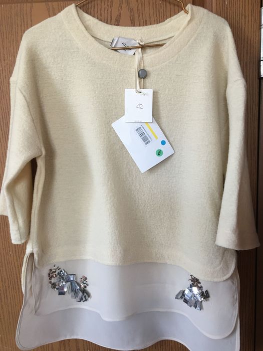 Кофта из шерсти Alysi. Италия