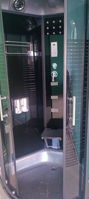 Душевая кабина новая